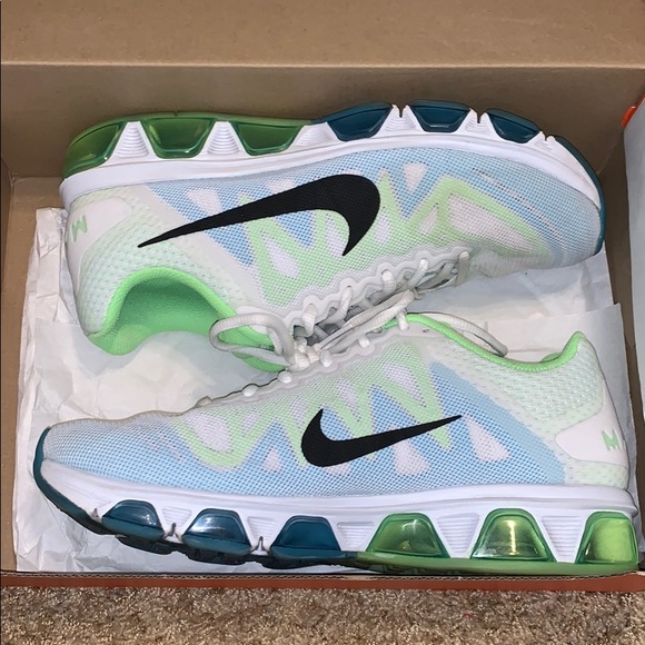 Nike Shoes - Nike Air max Tailwind 7
